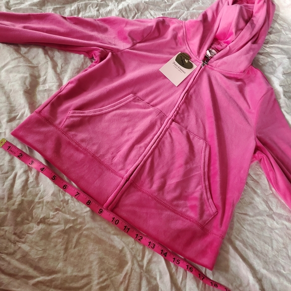 Hoodle - Picture 3 of 12